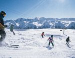 Winter, snow, families skiing, Bellwald